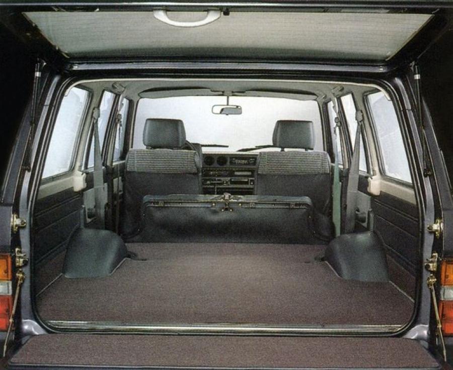 Багажник Toyota Land Cruiser Wagon G (HJ60V) 1980 года  (UK) (фото 3 из 4)